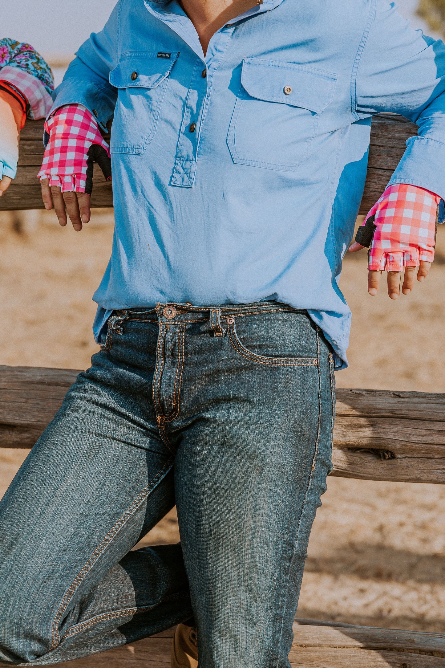 'Gingham Gal' UPF50+ Gloves