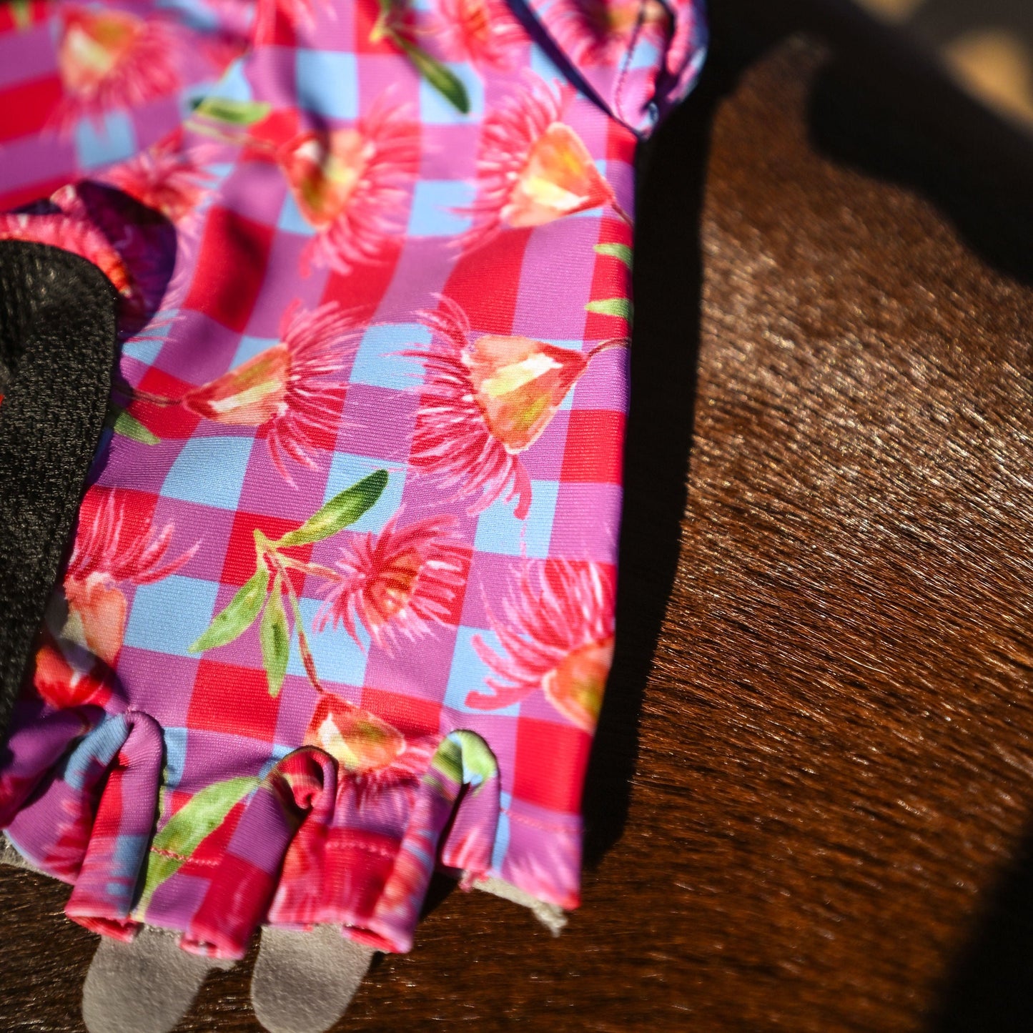 River Gum UPF50+ Gloves